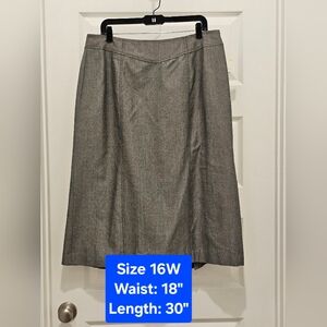 Cato Woman Midi A-Line Plus Size Skirt, EUC, Size 16W (1X)